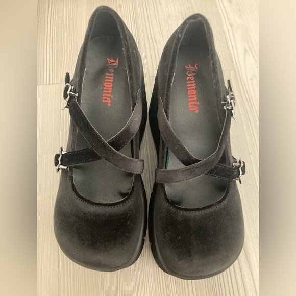 Demonia Kera-10 Platform Mary Janes - Picture 6 of 6